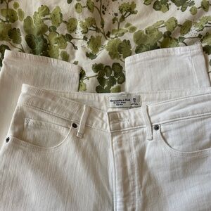 Abercrombie & Fitch Classic White Denim